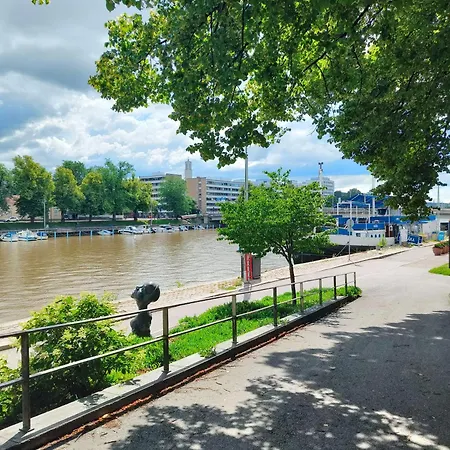 Apartamento With A View Of The Aura River *